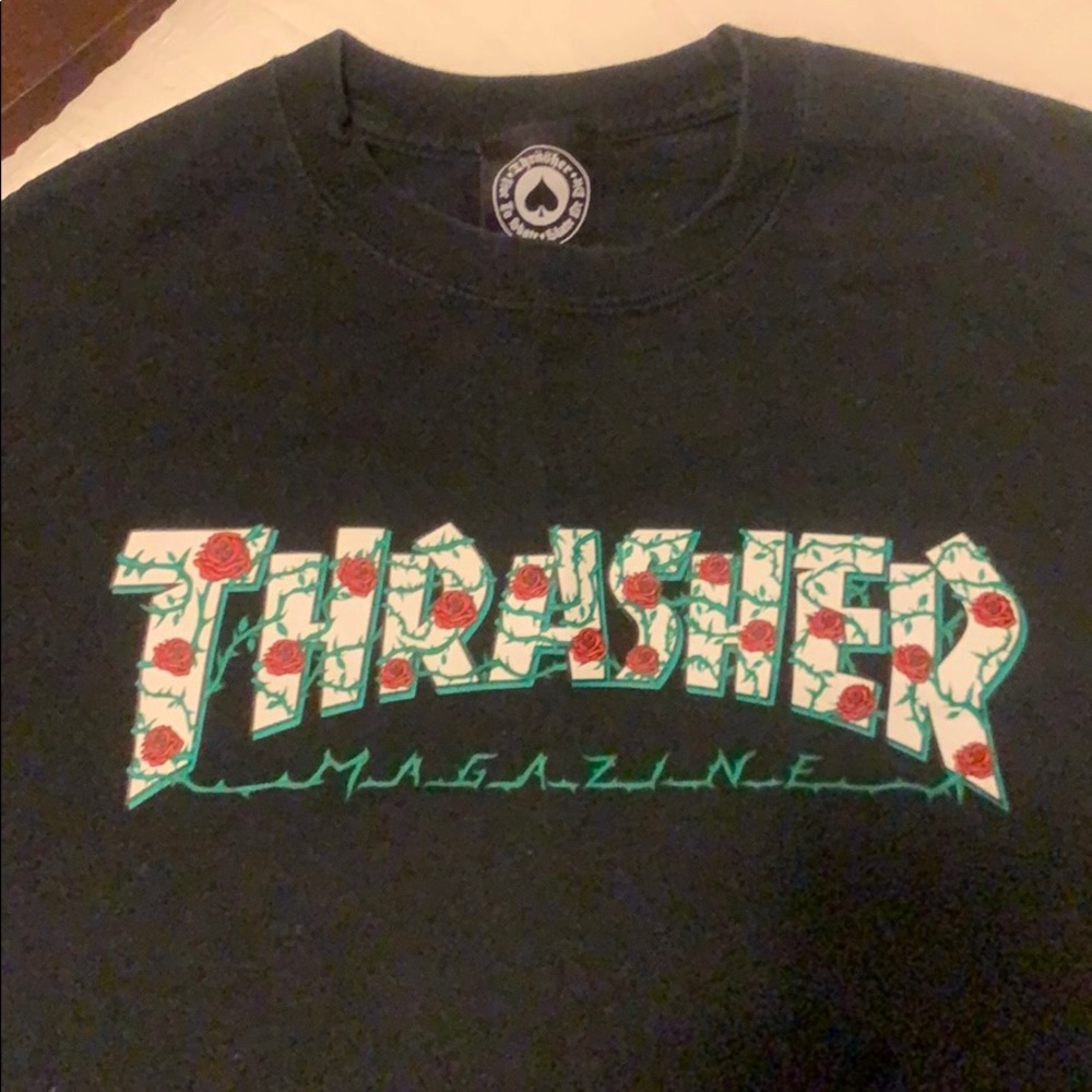 A Thrasher Black top